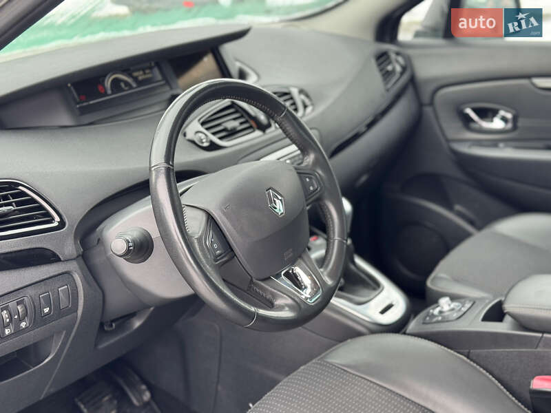 Renault Scenic 2015