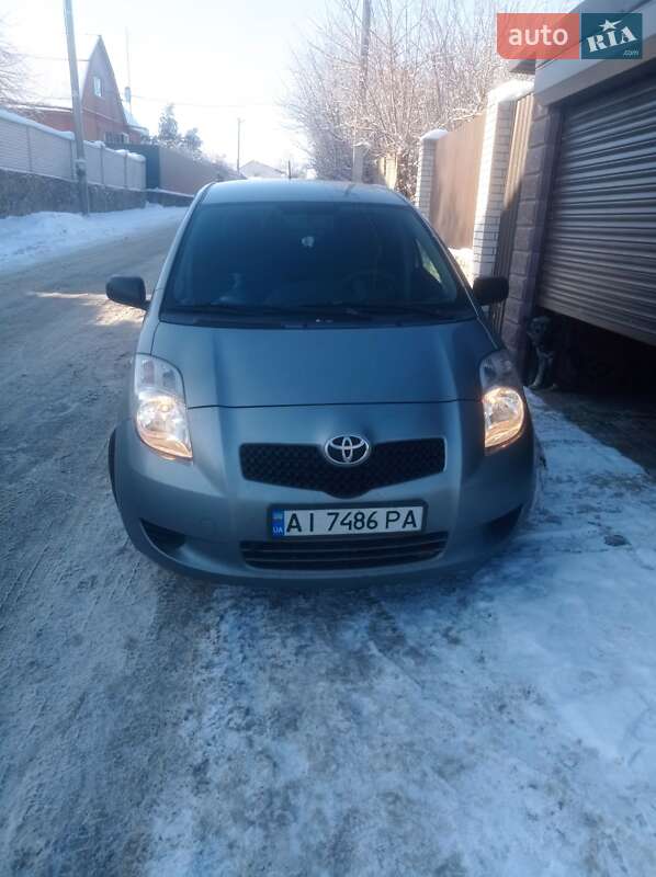 Toyota Yaris 2008