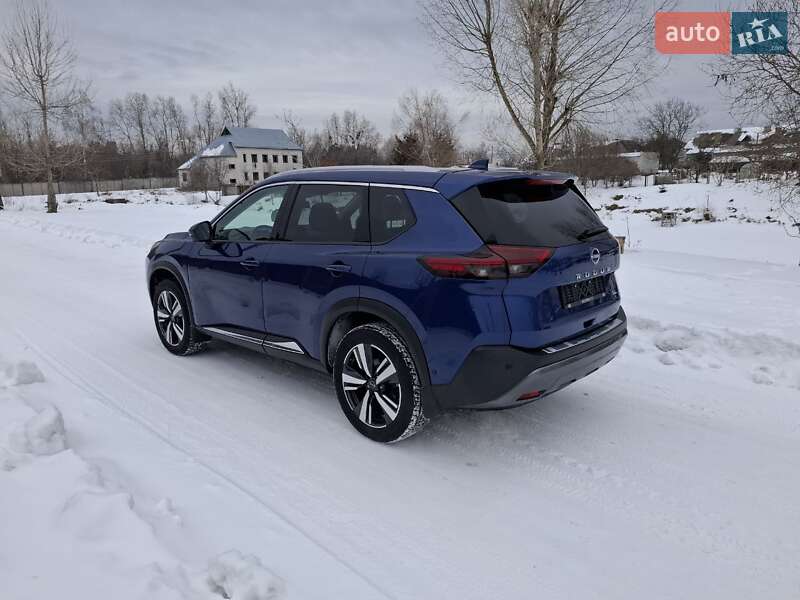Nissan Rogue 2023