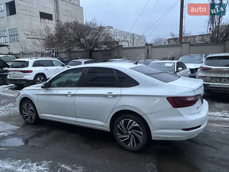 Volkswagen Jetta 2019