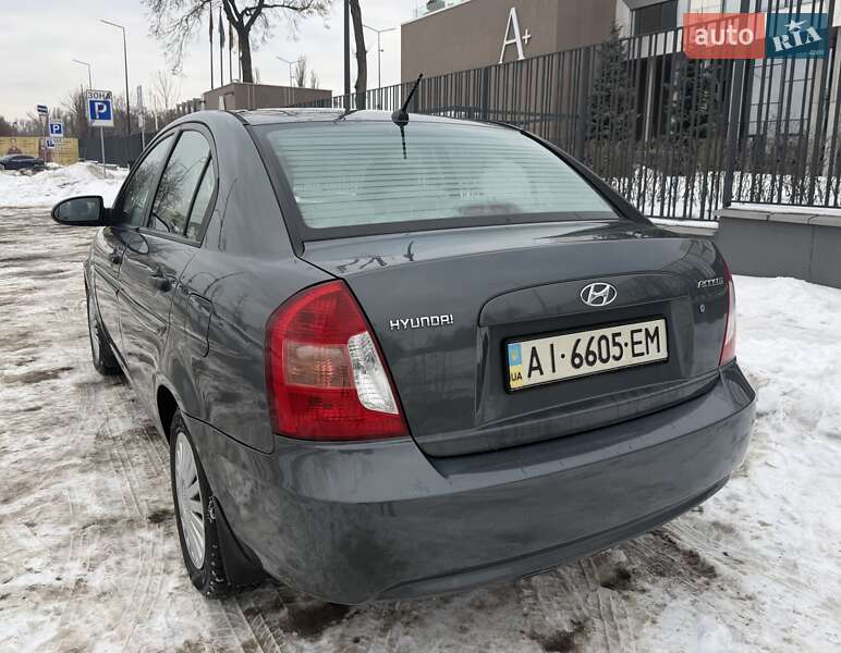 Hyundai Accent 2008