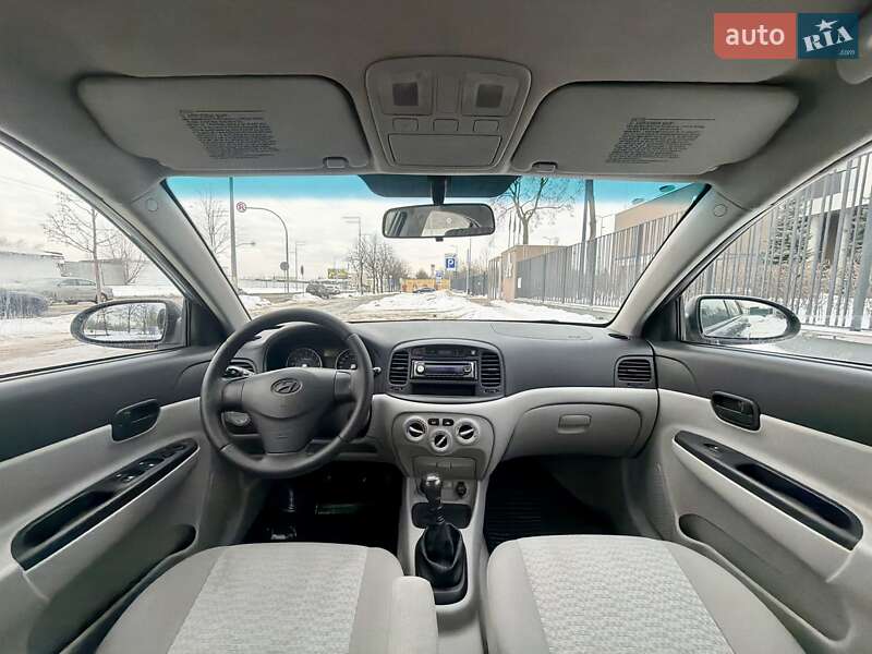 Hyundai Accent 2008