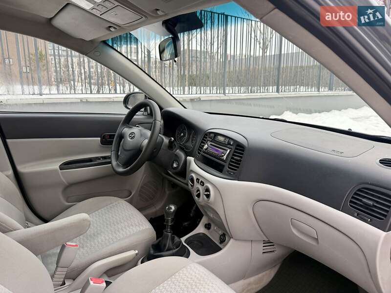 Hyundai Accent 2008