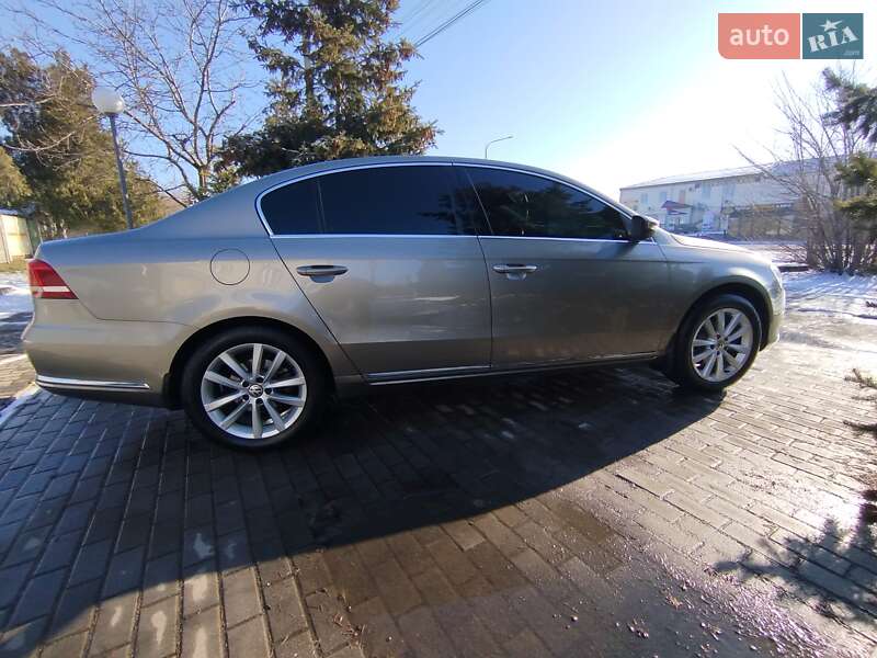 Volkswagen Passat 2013