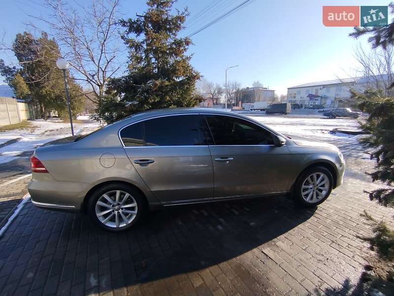 Volkswagen Passat 2013