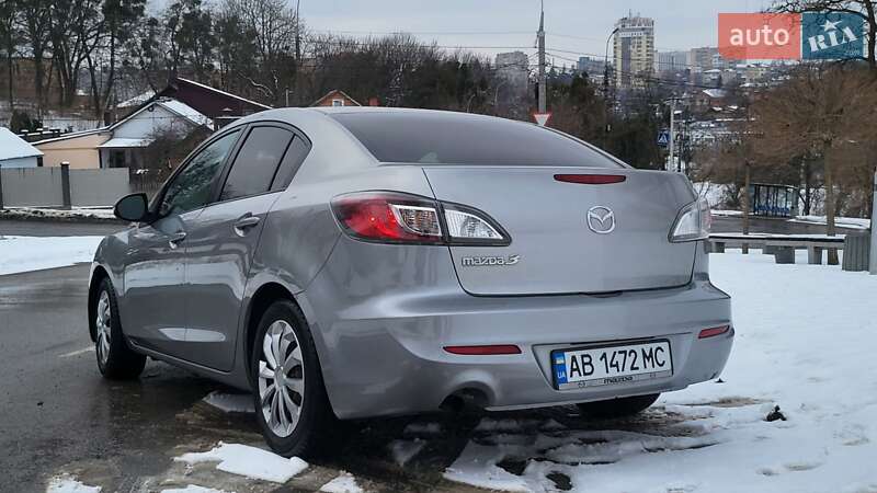 Mazda 3 2011