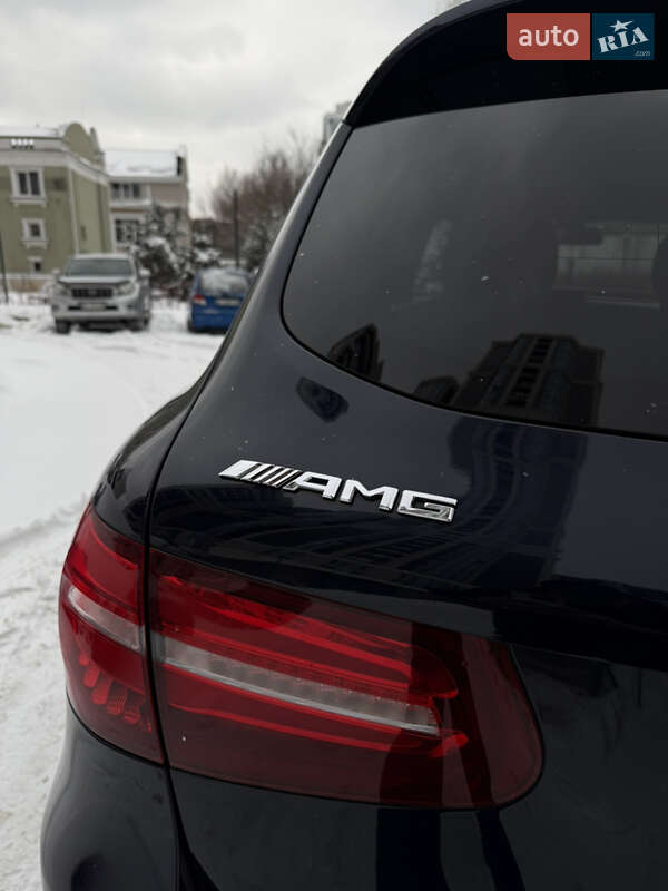 Mercedes-Benz GLC-Class 2017
