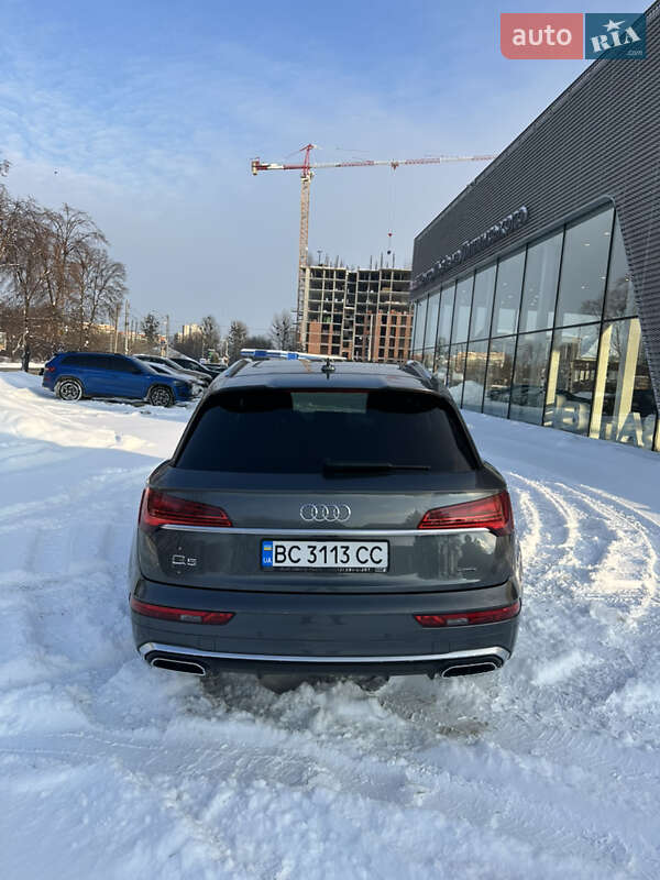 Audi Q5 2021