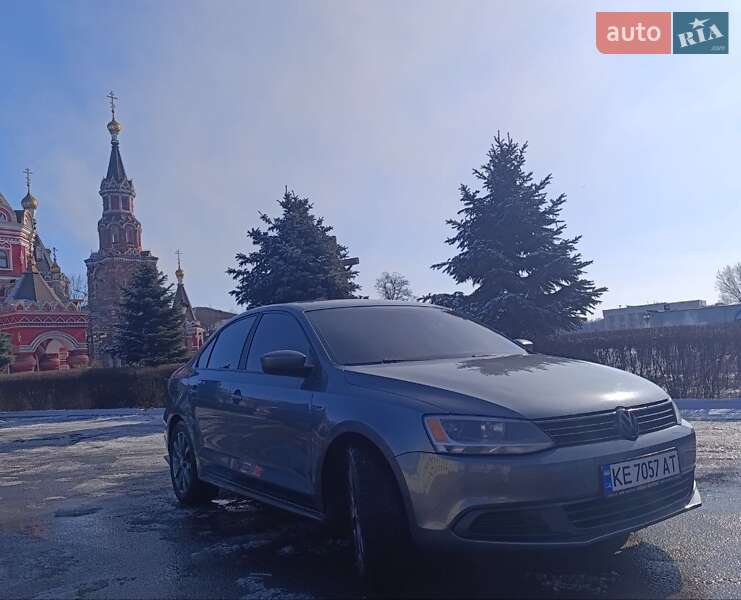 Volkswagen Jetta 2014