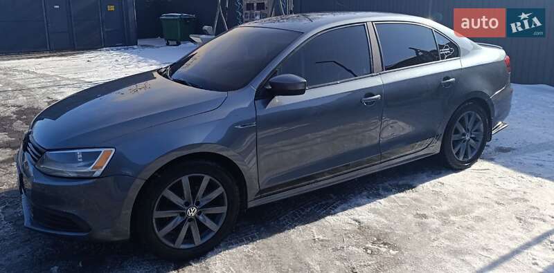 Volkswagen Jetta 2014