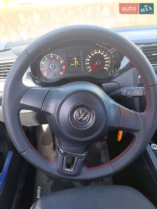 Volkswagen Jetta 2014