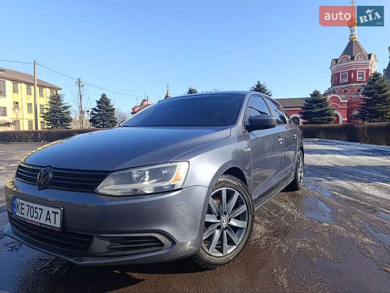 Volkswagen Jetta 2014