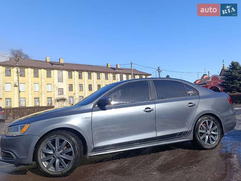 Volkswagen Jetta 2014