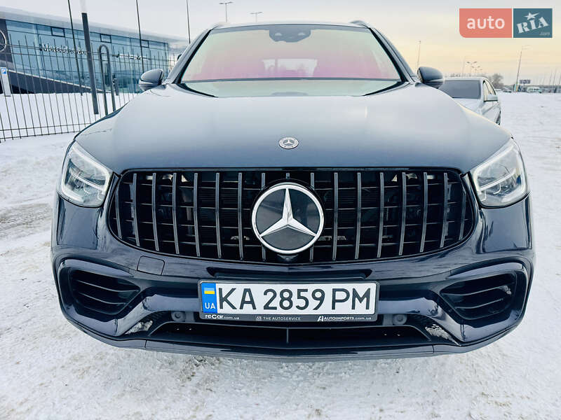 Mercedes-Benz GLC-Class 2021