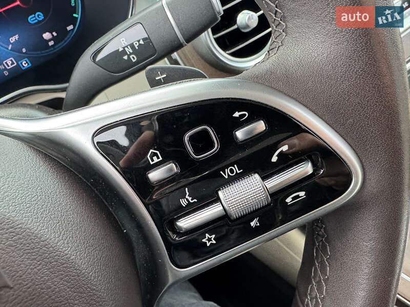 Mercedes-Benz GLC-Class 2021