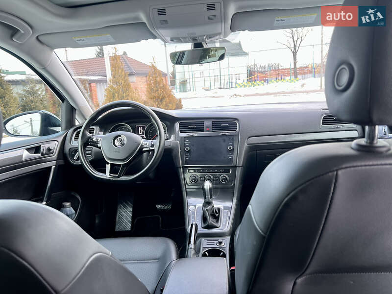 Volkswagen Golf 2019