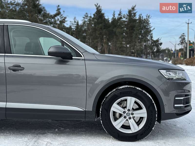 Audi Q7 2016