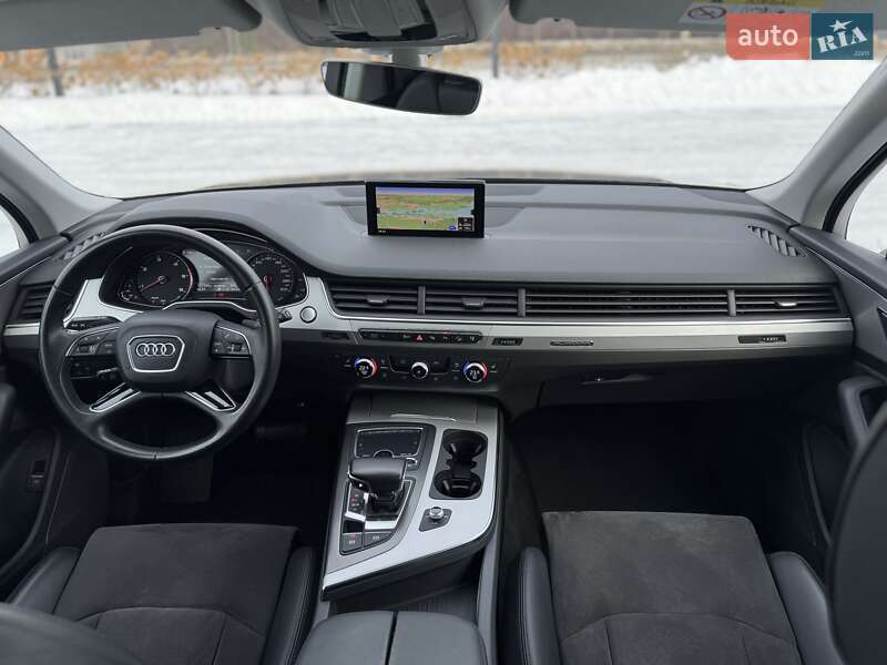 Audi Q7 2016
