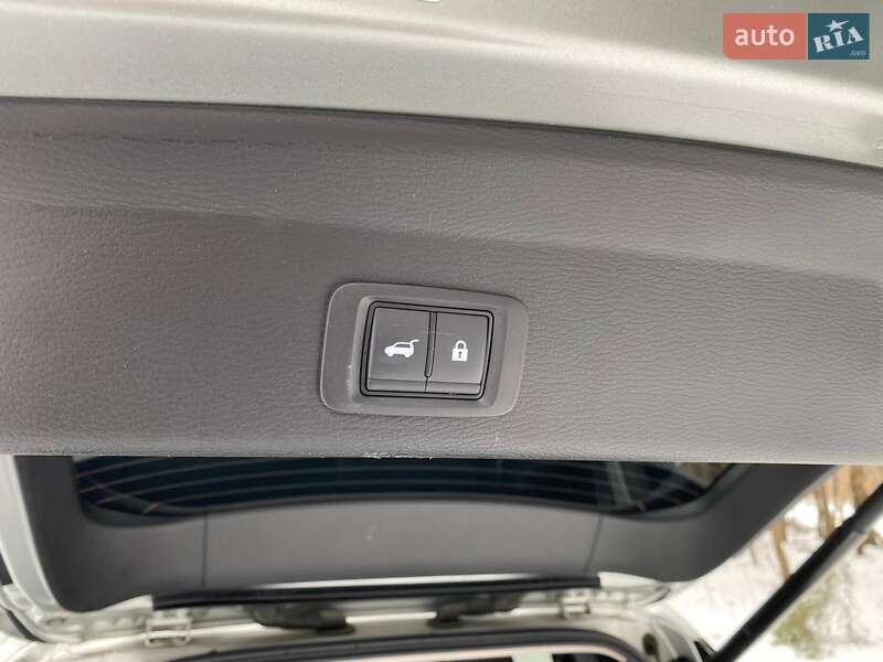 Mitsubishi Outlander 2024