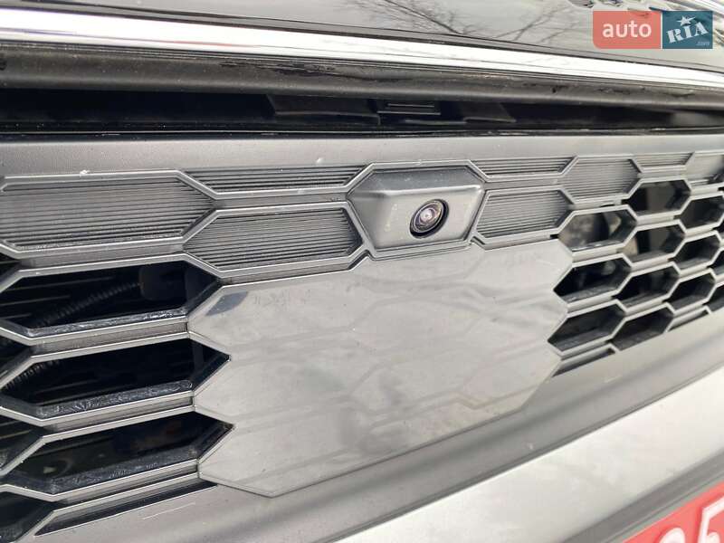 Mitsubishi Outlander 2024