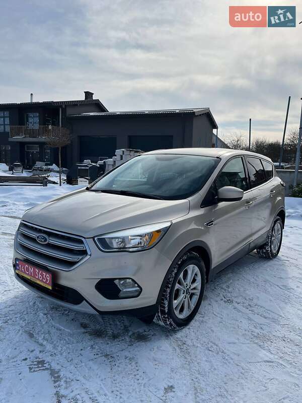 Ford Escape 2017