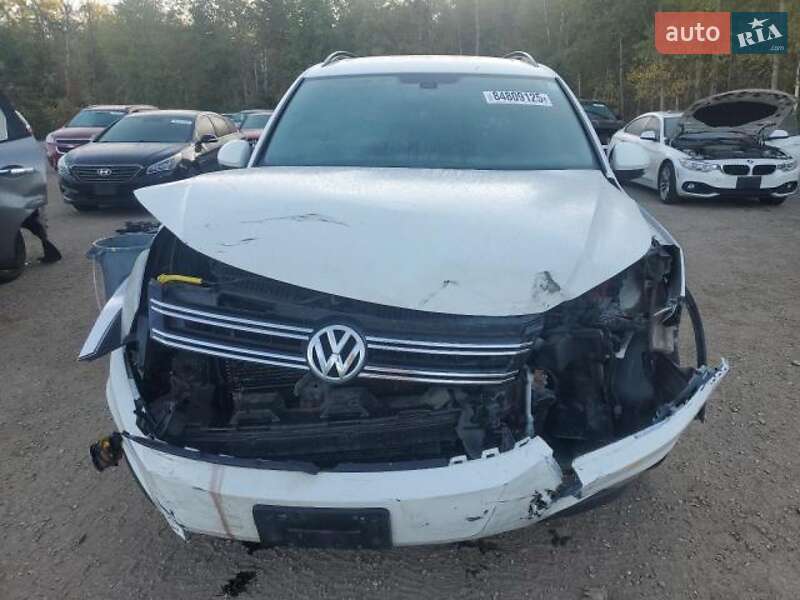 Volkswagen Tiguan 2015