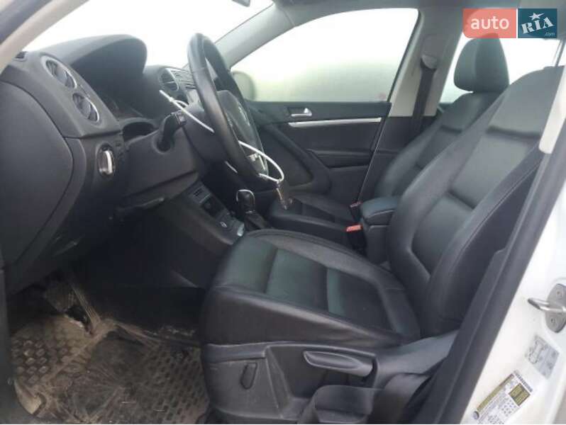 Volkswagen Tiguan 2015