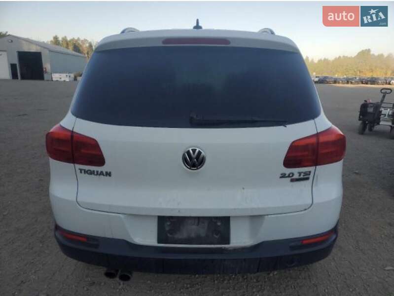 Volkswagen Tiguan 2015