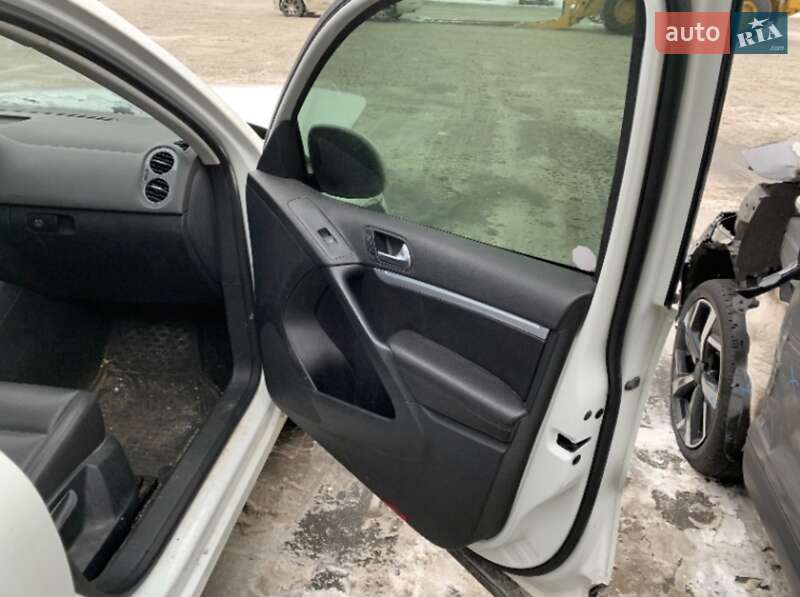 Volkswagen Tiguan 2015