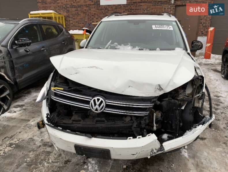 Volkswagen Tiguan 2015