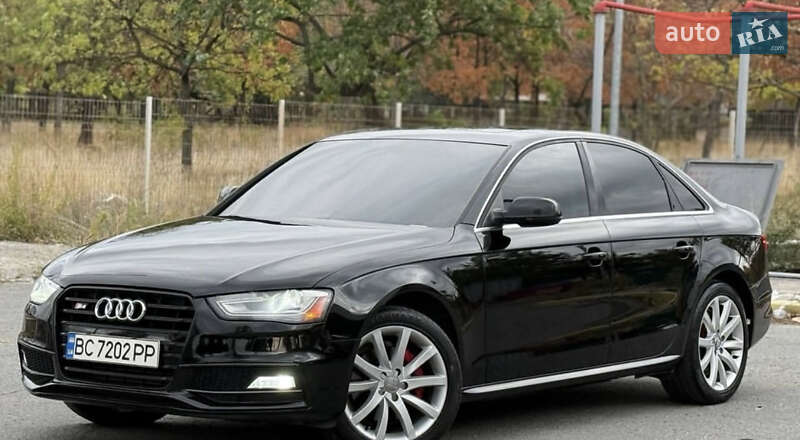 Audi A4 2014