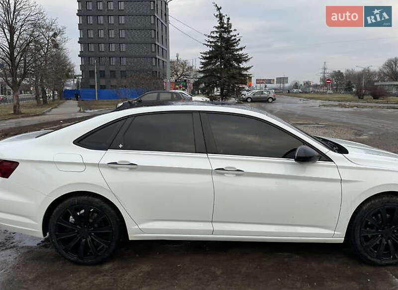 Volkswagen Jetta 2018