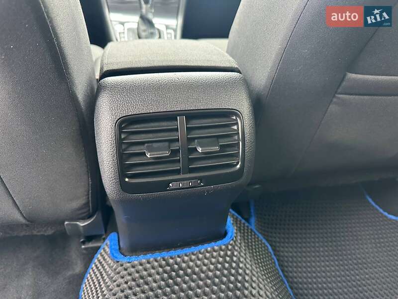 Volkswagen e-Golf 2019