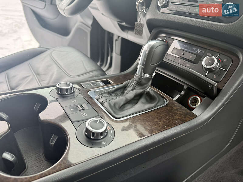 Volkswagen Touareg 2012