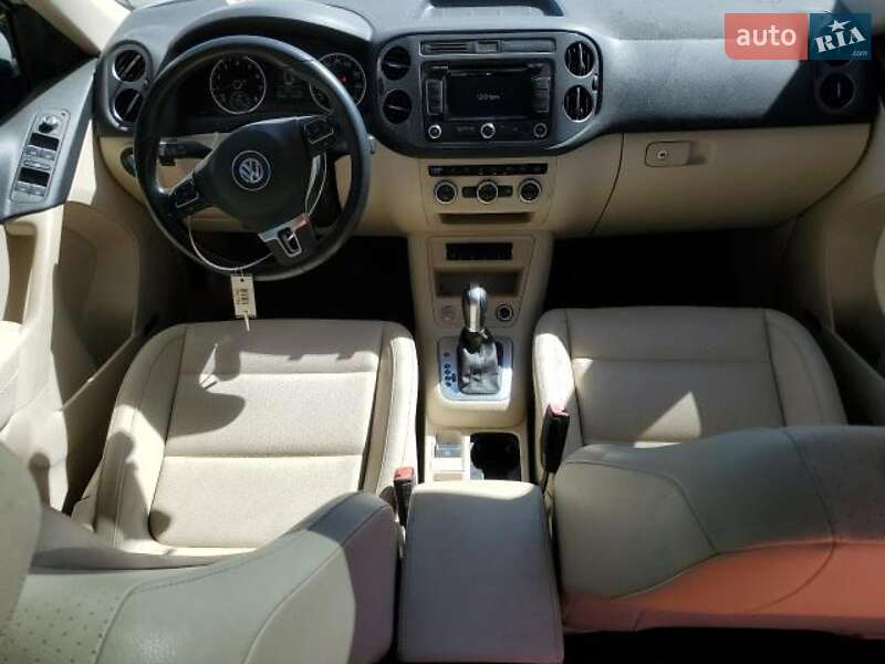 Volkswagen Tiguan 2014