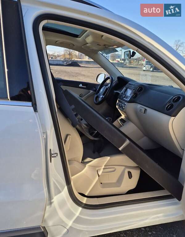 Volkswagen Tiguan 2014