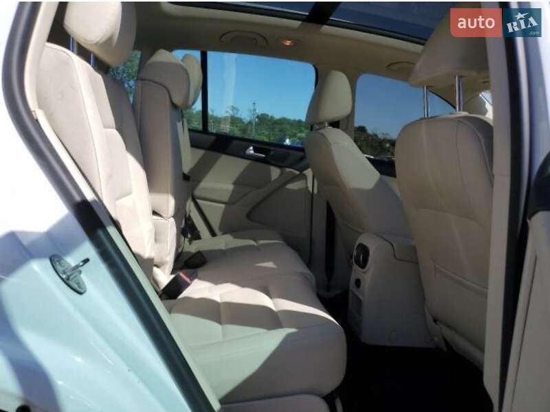 Volkswagen Tiguan 2014