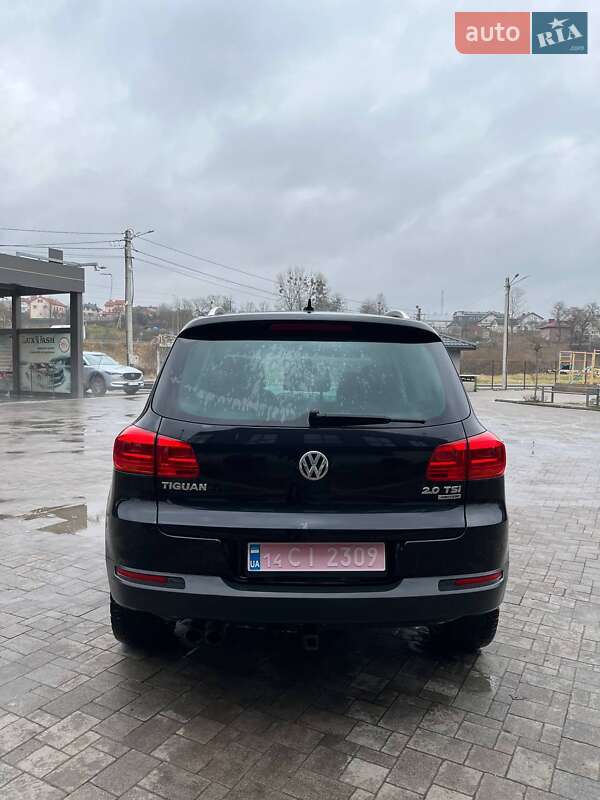 Volkswagen Tiguan 2012