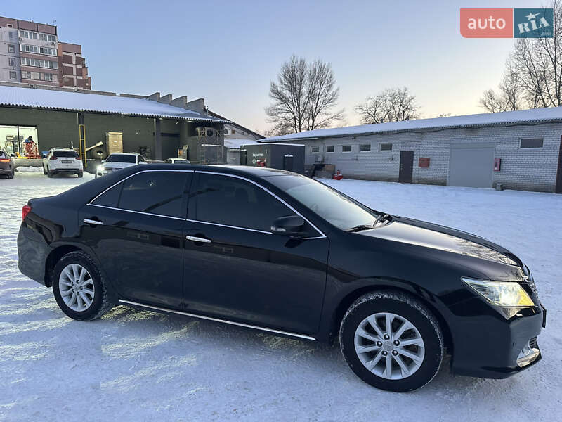 Toyota Camry 2011