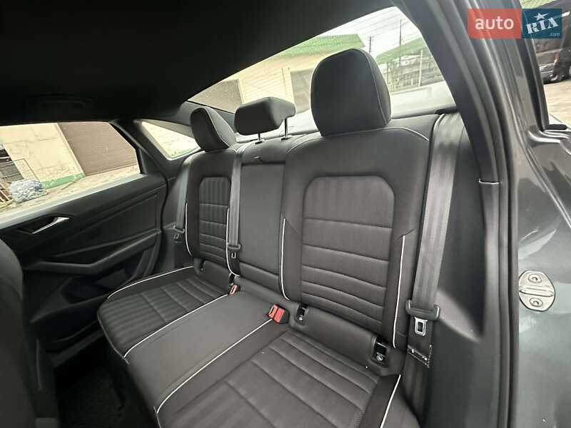 Volkswagen Jetta 2023