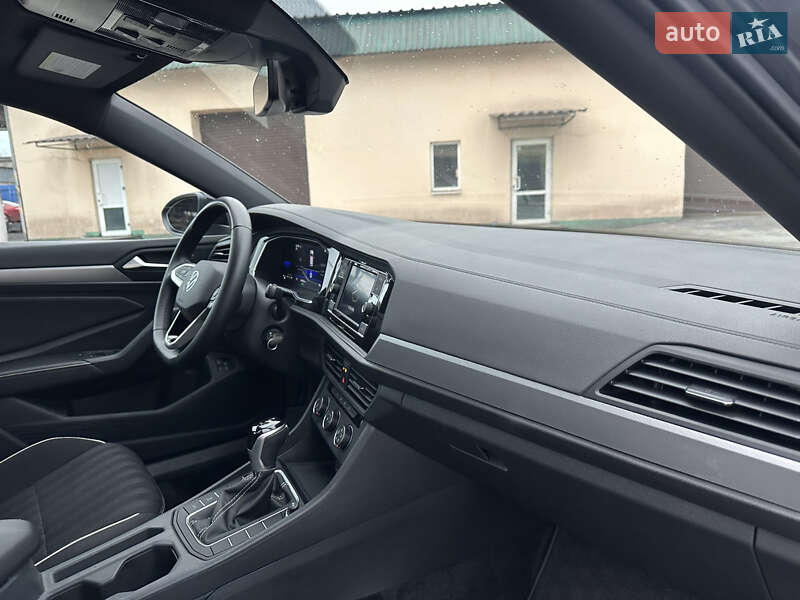 Volkswagen Jetta 2023