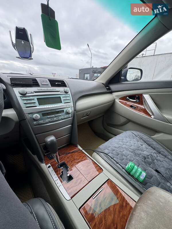 Toyota Camry 2008