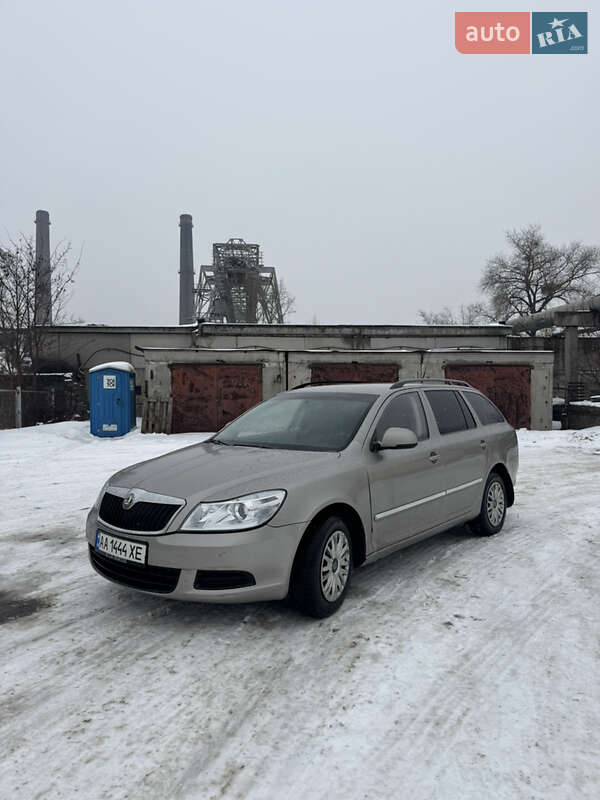 Skoda Octavia 2010