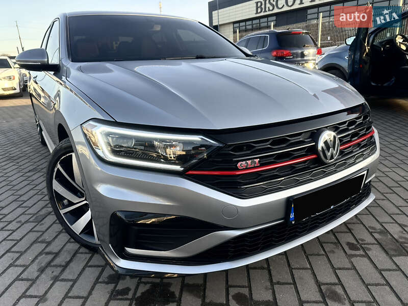 Volkswagen Jetta 2019