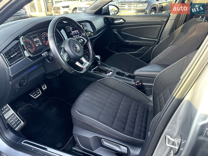 Volkswagen Jetta 2019