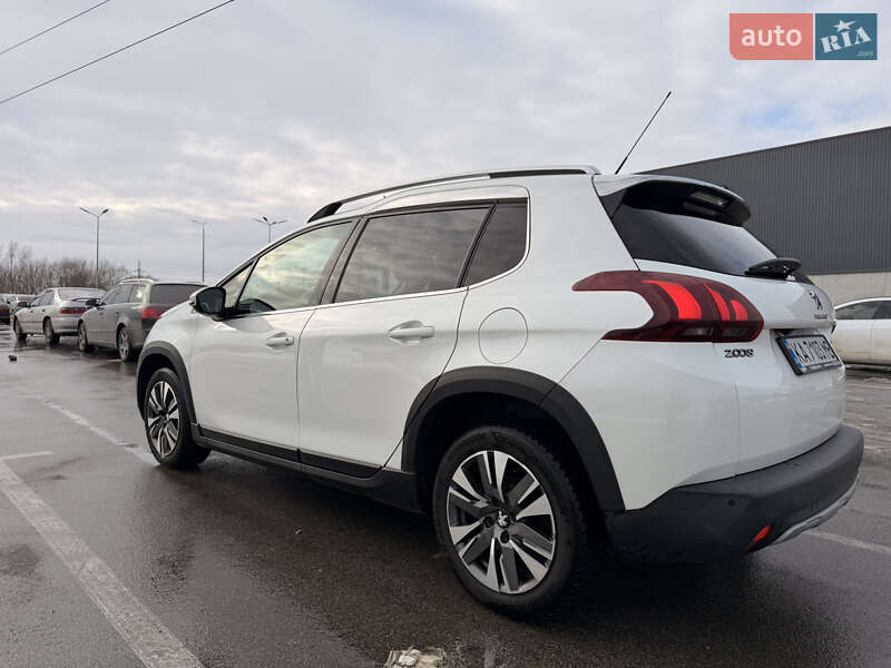 Peugeot 2008 2017