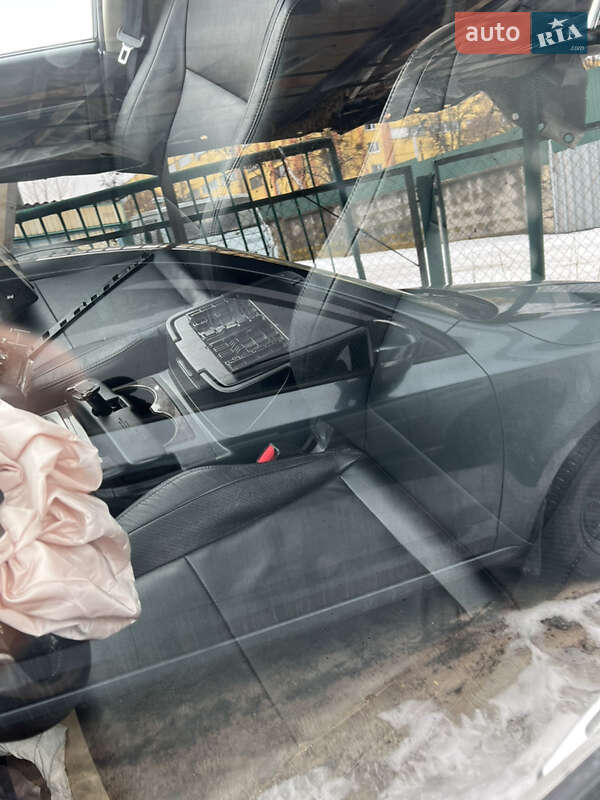 Mitsubishi Pajero 2013