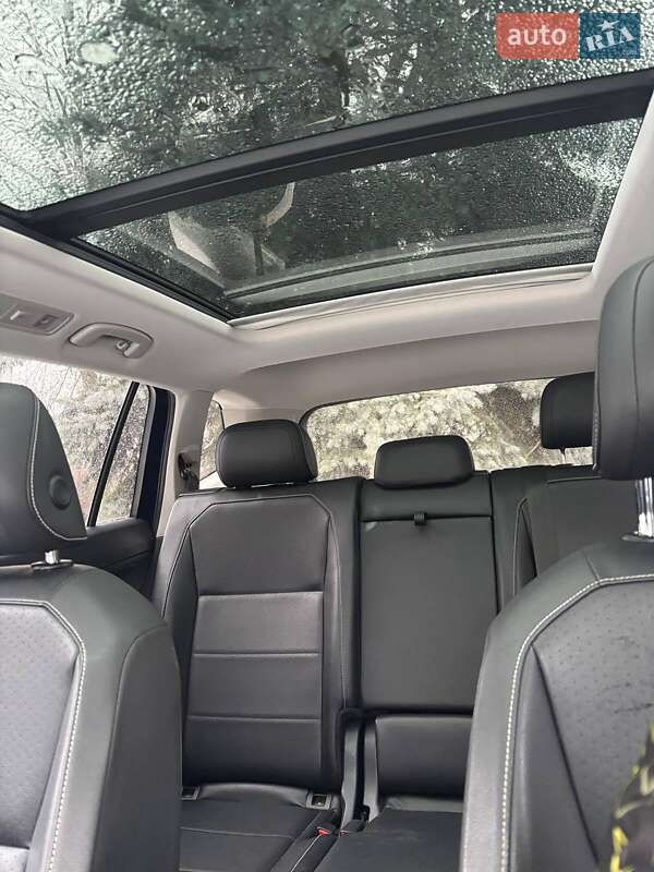 Volkswagen Tiguan 2021