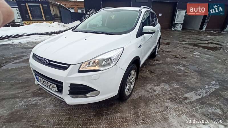 Ford Kuga 2015