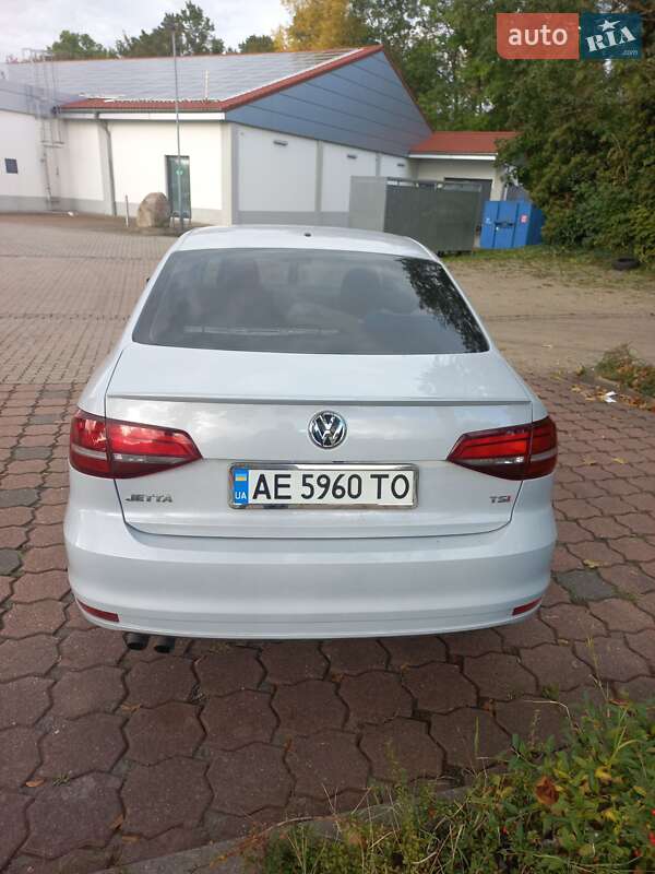 Volkswagen Jetta 2017